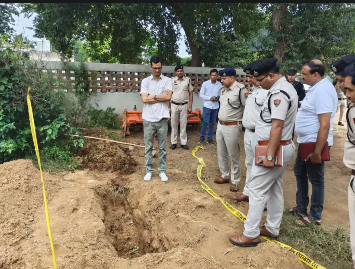 Youth murdered on suspicion of theft; body buried and covered with 20 kg of salt.