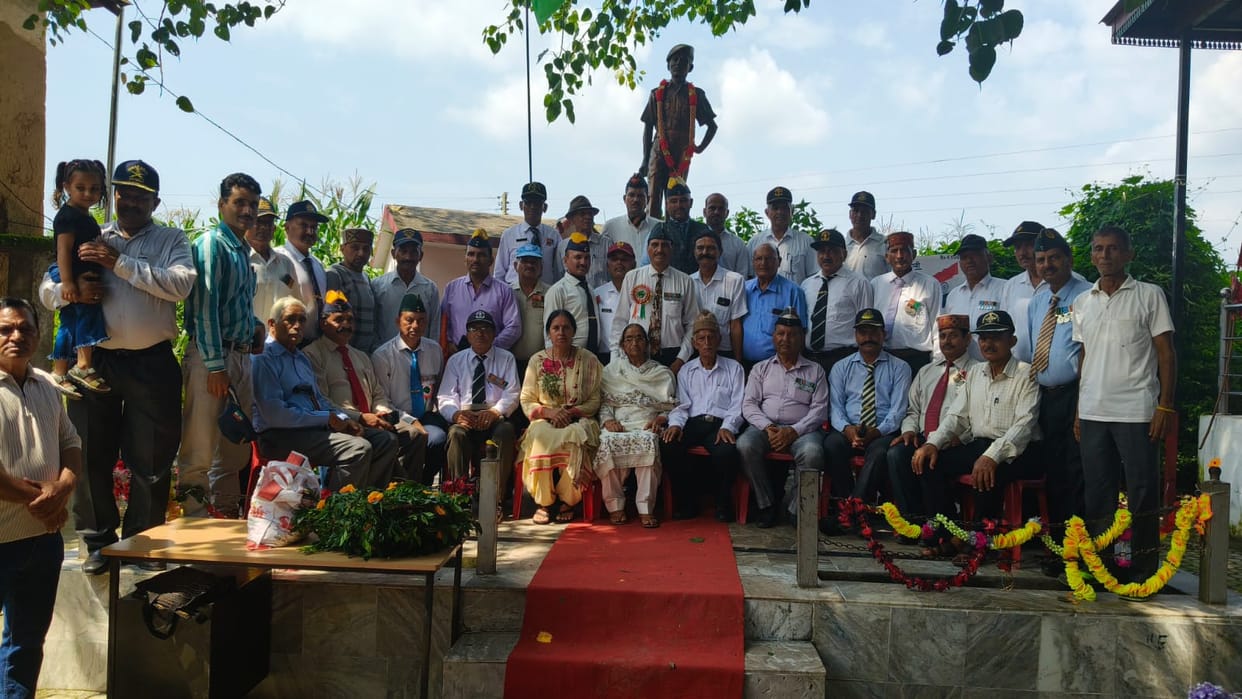 Tribute paid to Vir Chakra awardee martyr Sukhram on his 61st death anniversary.