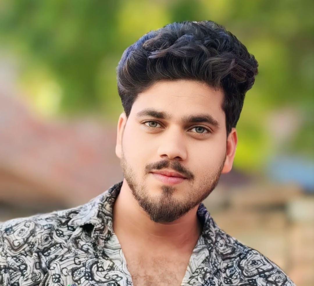 मृतक दीपक उर्फ़ गोलू का फाइल फ़ोटो