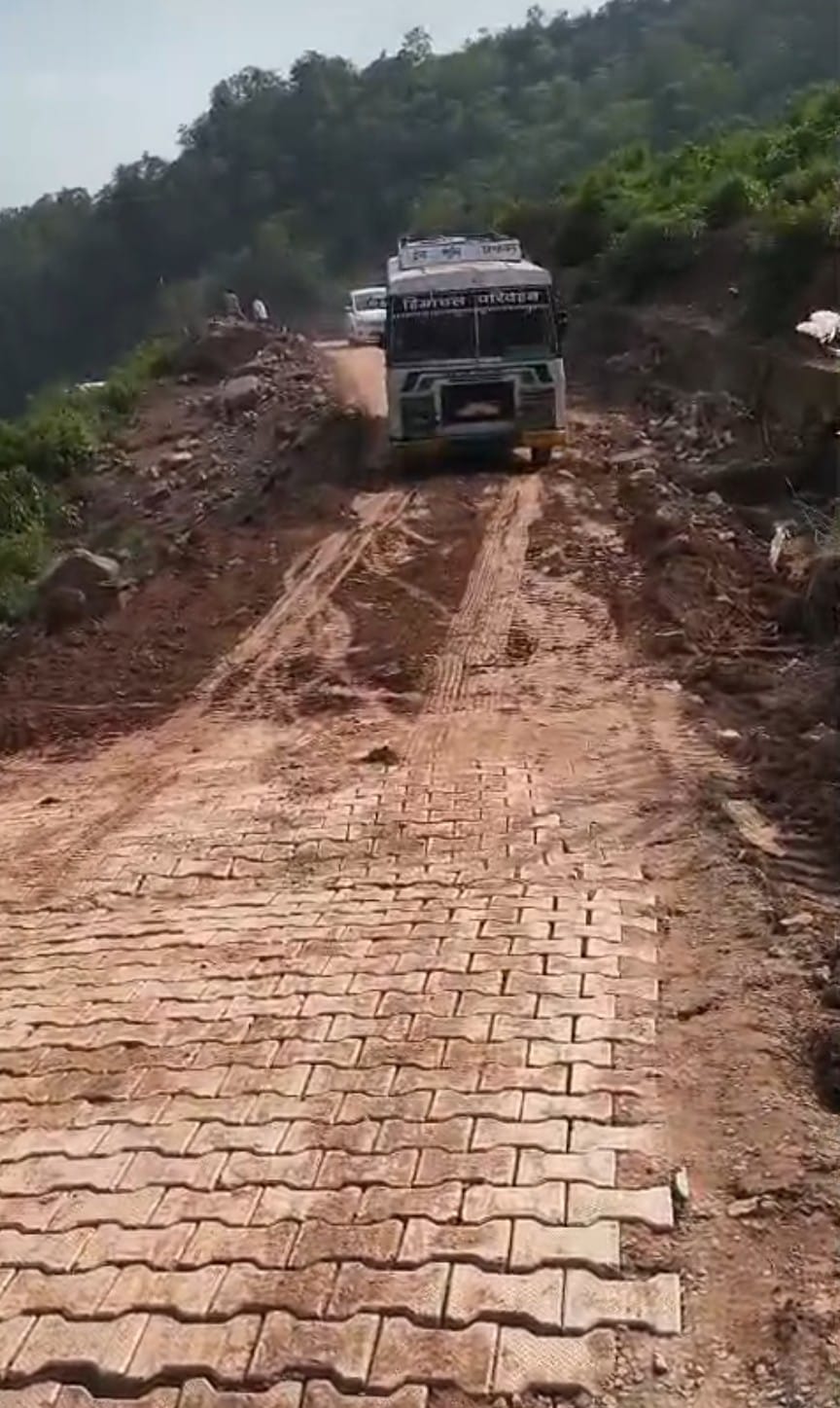Nalagarh-Ramshahr road opened for traffic.