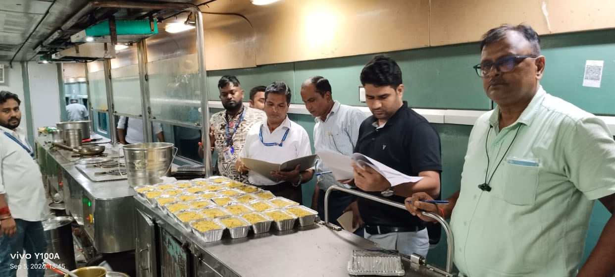 Checking done in the pantry car of Shramjeevi Express, two samples of food items sealed