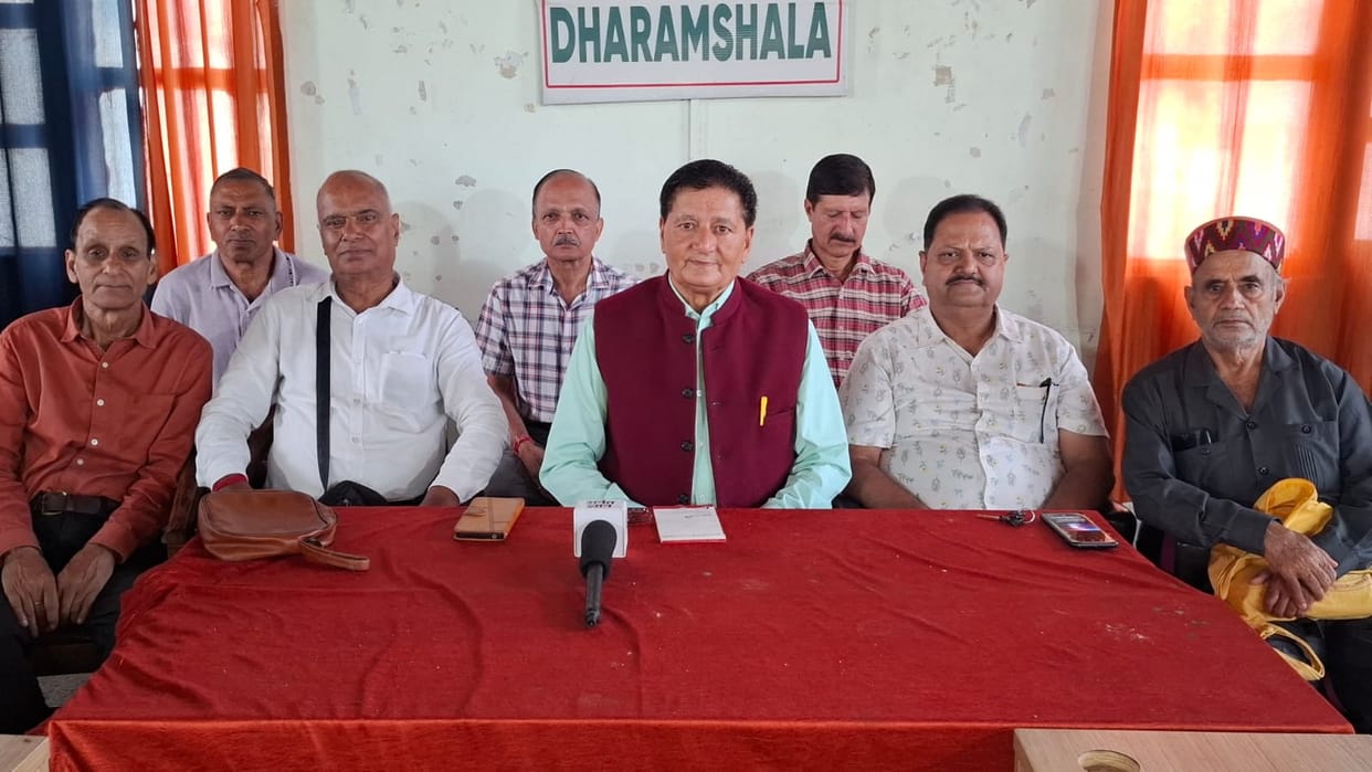 Misleading reply given regarding liabilities; strategy for agitation to be formulated: Suresh