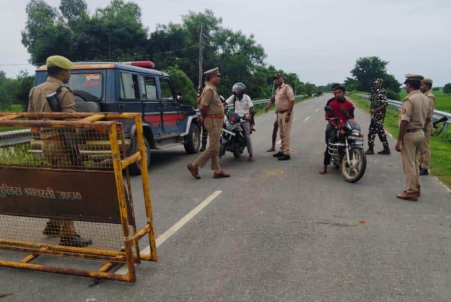 Intensive checking drive conducted at the border.