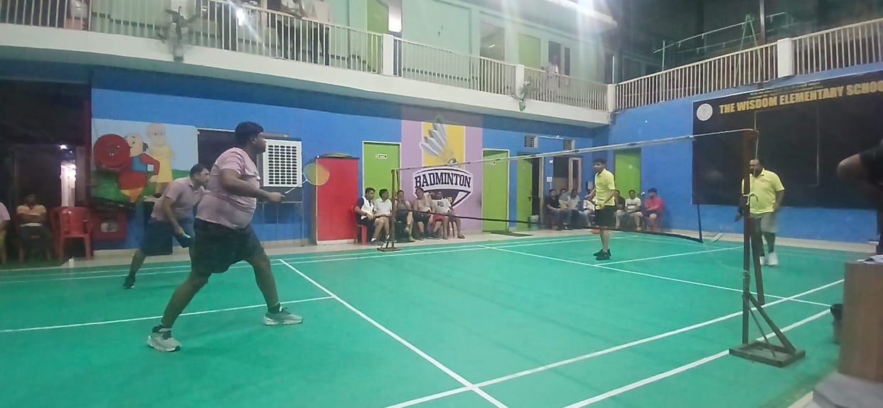 32 players from 16 teams showcased their skills in badminton.