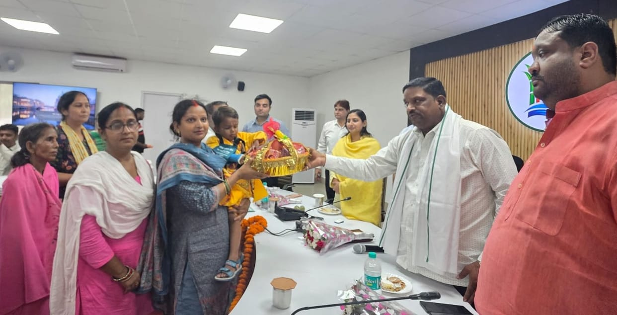 Gift of increased honorarium for 4,366 Anganwadi workers
