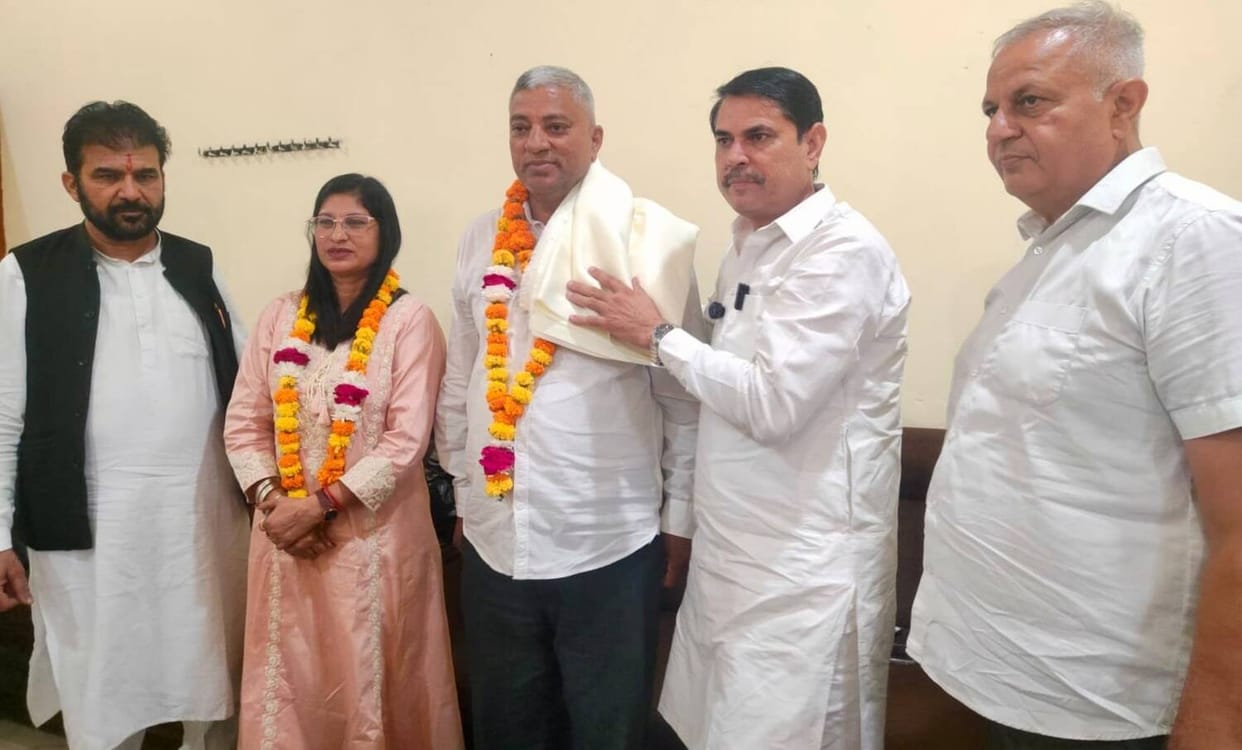 Teachers selected for the State Award felicitated.