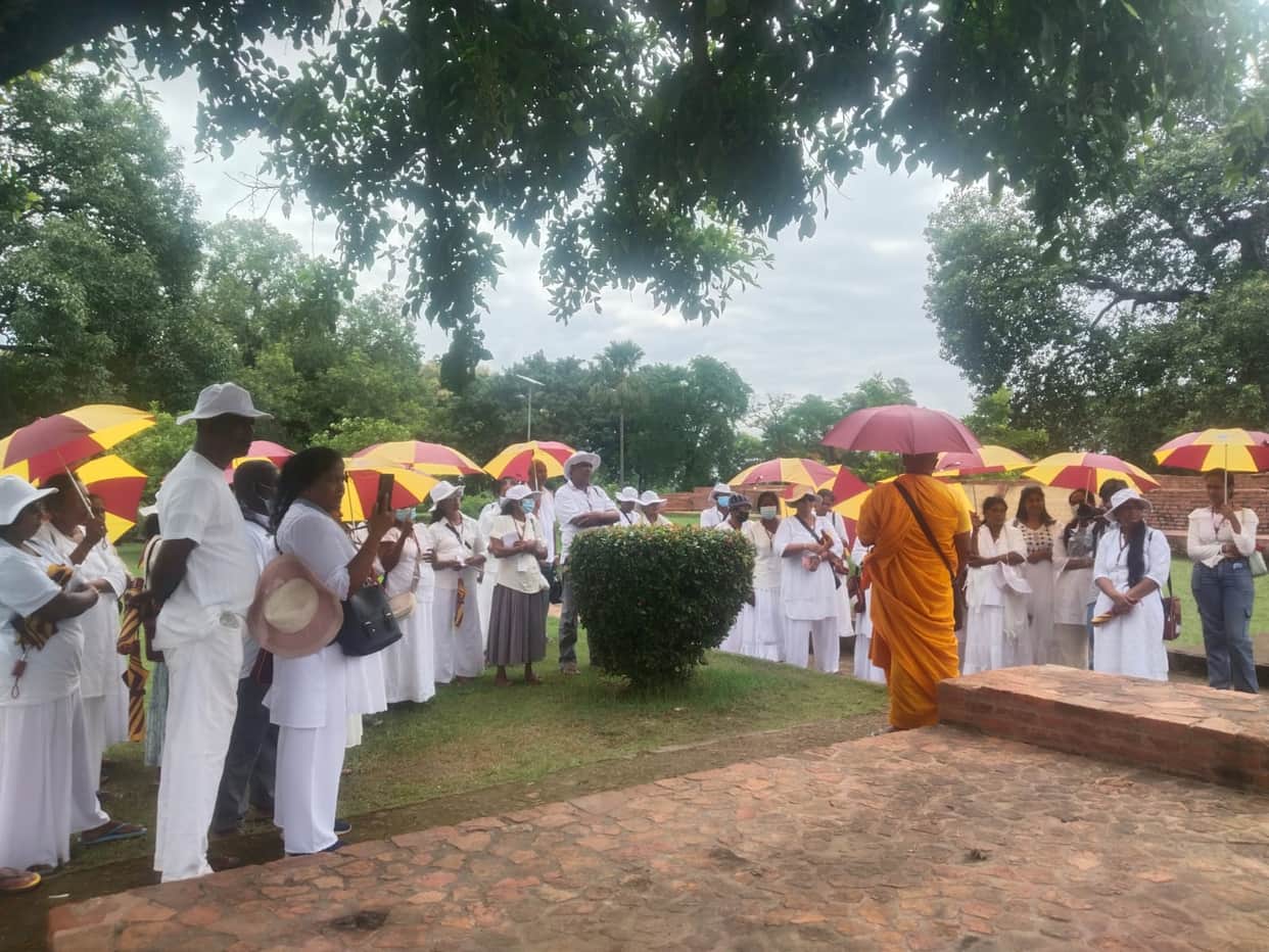 Followers from Sri Lanka worshipped the Bodhi tree.