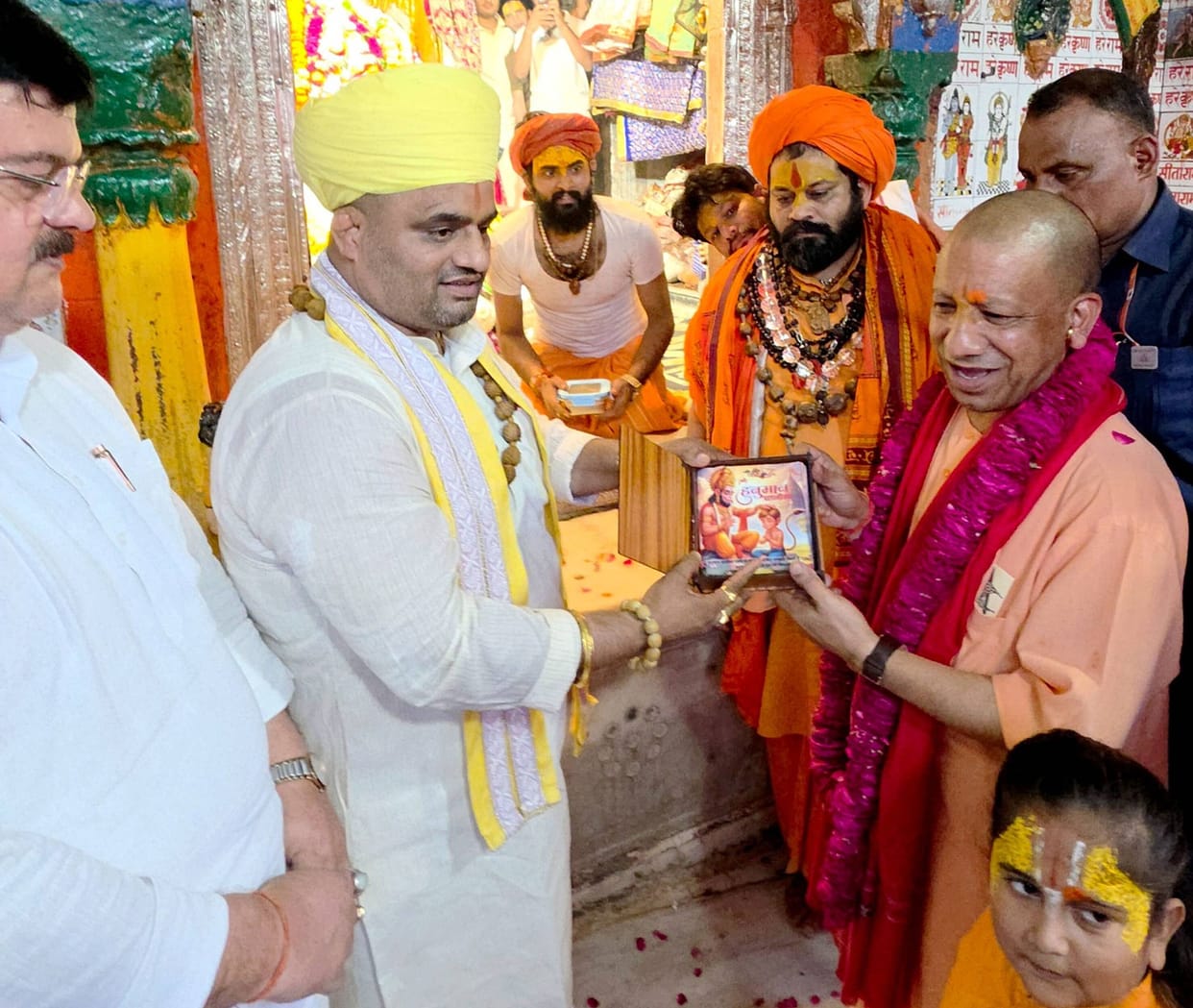 There should be no shortcomings in the facilities for devotees: CM