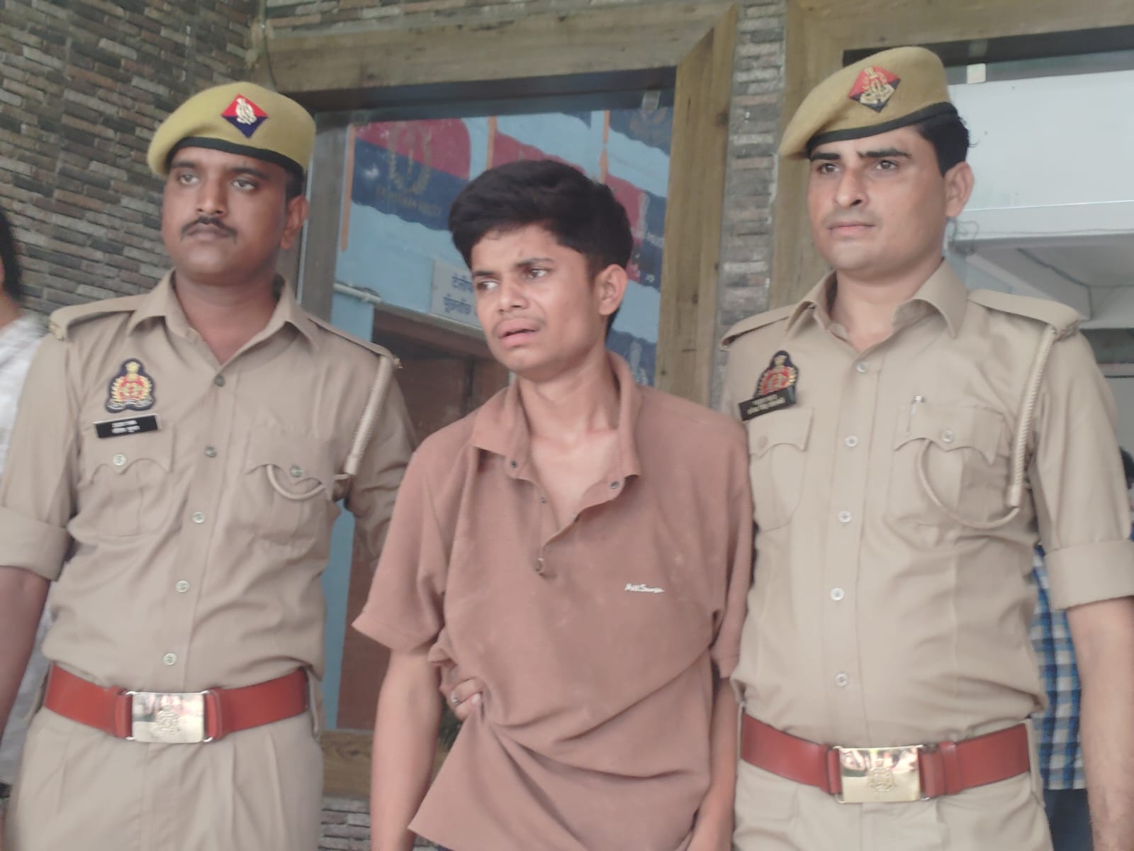 हत्यारोपी रितिक पाल। संवाद