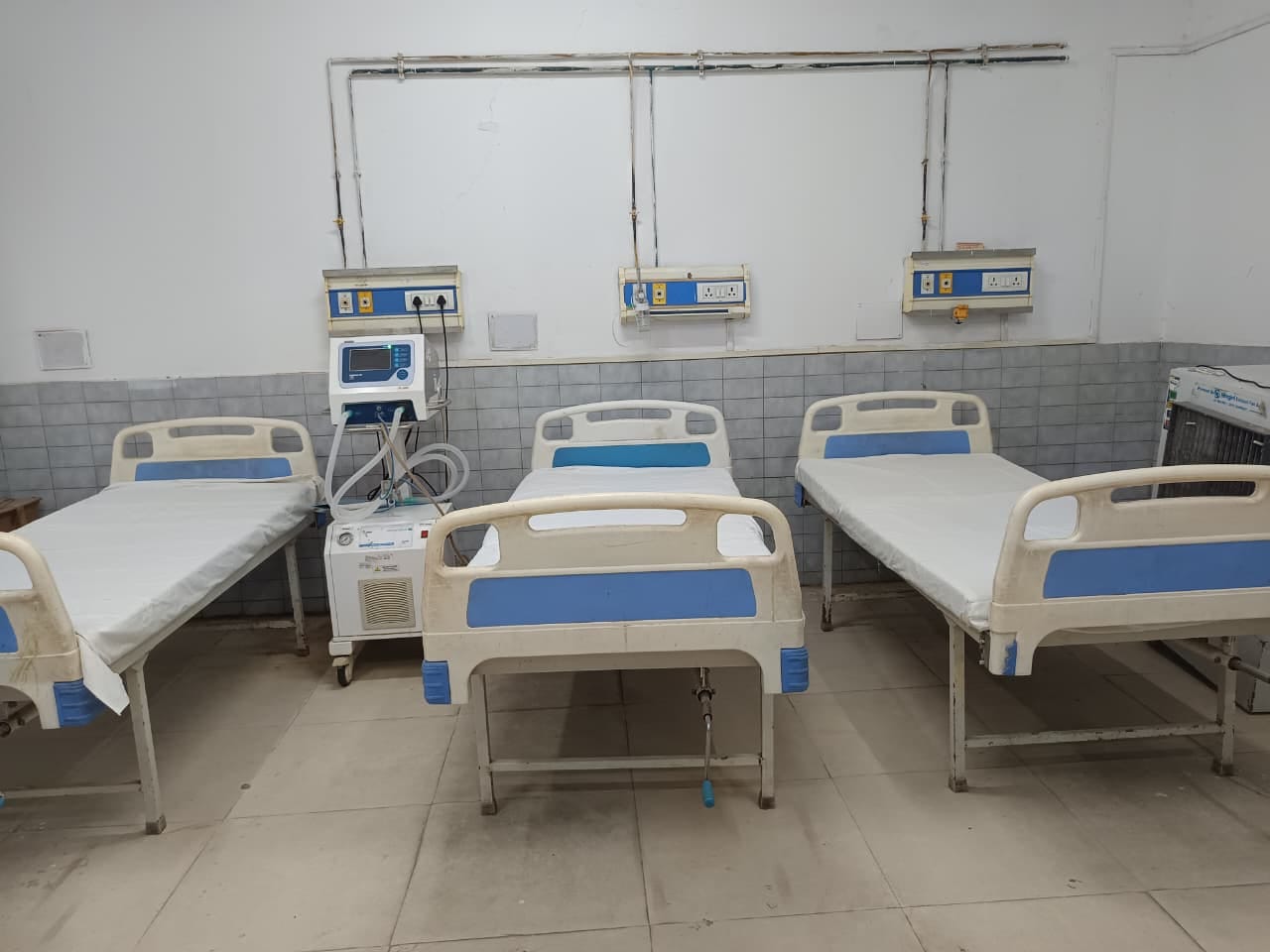 जिला अस्पताल में संभावित स्वाइन फ्लू को लेकर बनाया गया आइसोलशन वार्ड।संवाद