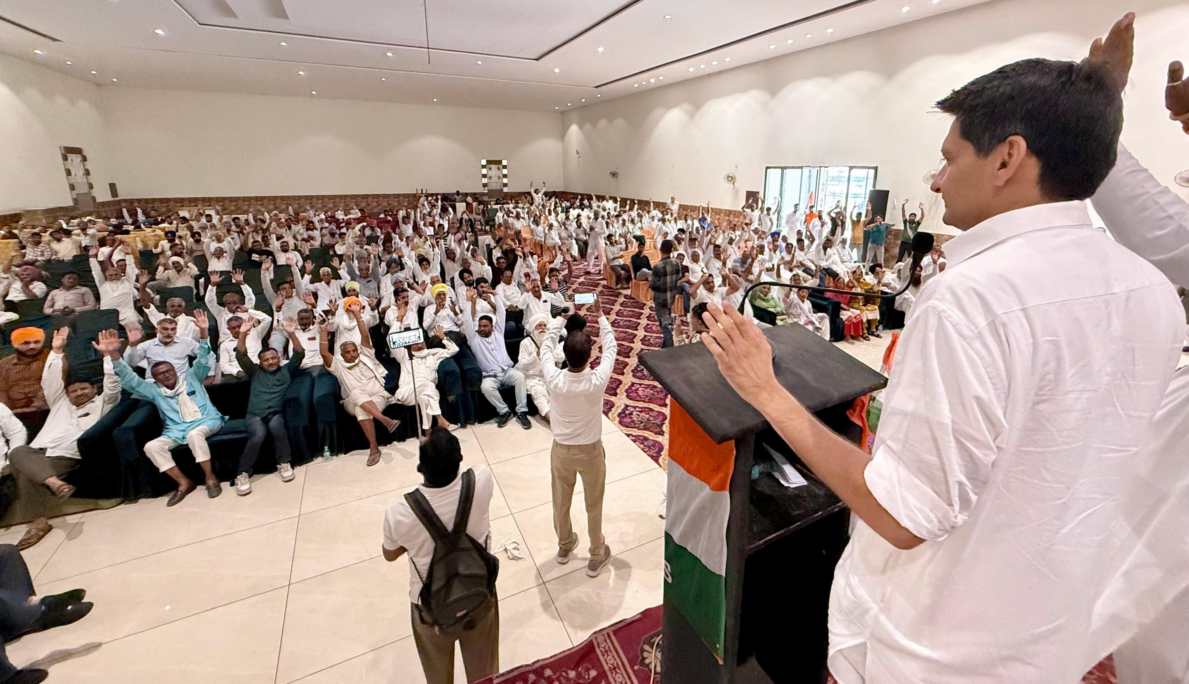 कुरुक्षेत्र। सम्मेलन में संबोधन करते सांसद दीपेंद्र हुड्डा। आयोजक