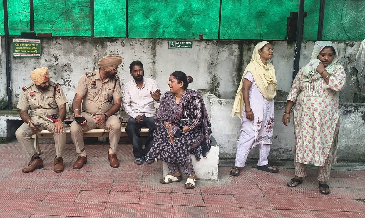 Bunty had sent the children to their maternal grandparents' home for Raksha Bandhan.