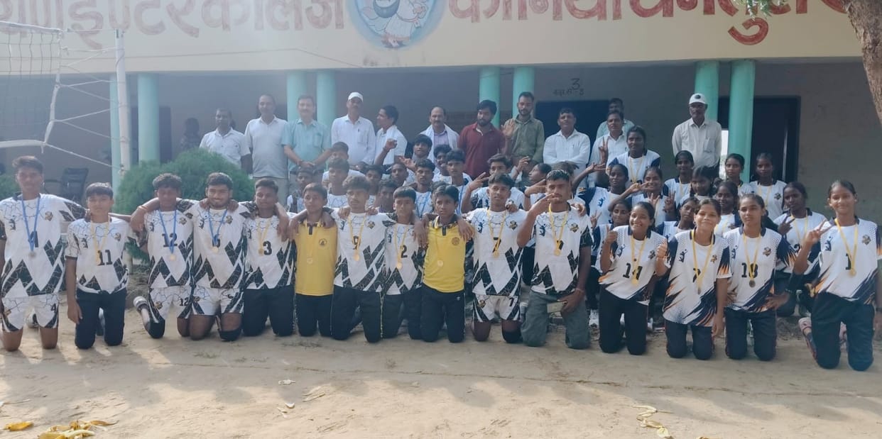 Gyanpur Zone Dominates District-Level Volleyball Competition