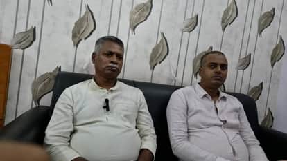 प्रेसवार्ता करते सिकंदरा विधायक