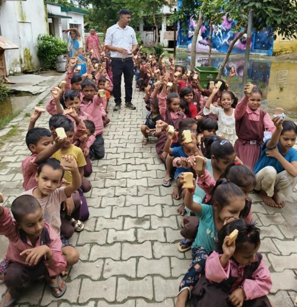 Students were given information about cleanliness.