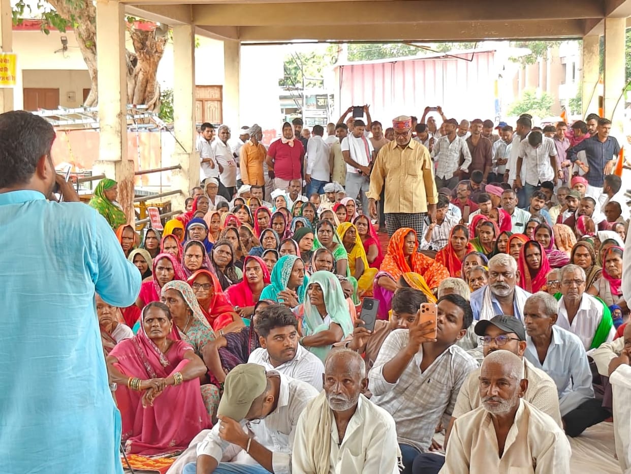 Demand for a tehsil, an engineering college, and a 100-bed hospital in Devara.