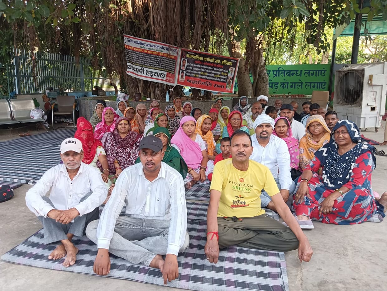 Sanitation workers sought an assurance from the government regarding the implementation of the agreement.