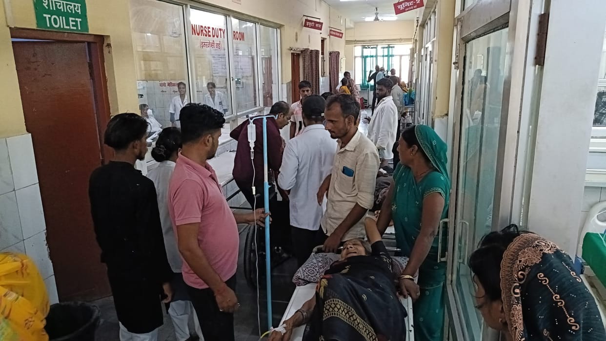 Crowd of patients in the emergency, all 16 beds full