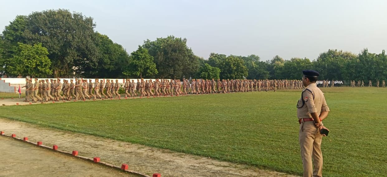 Additional Superintendent of Police inspected the Tuesday parade and issued instructions.