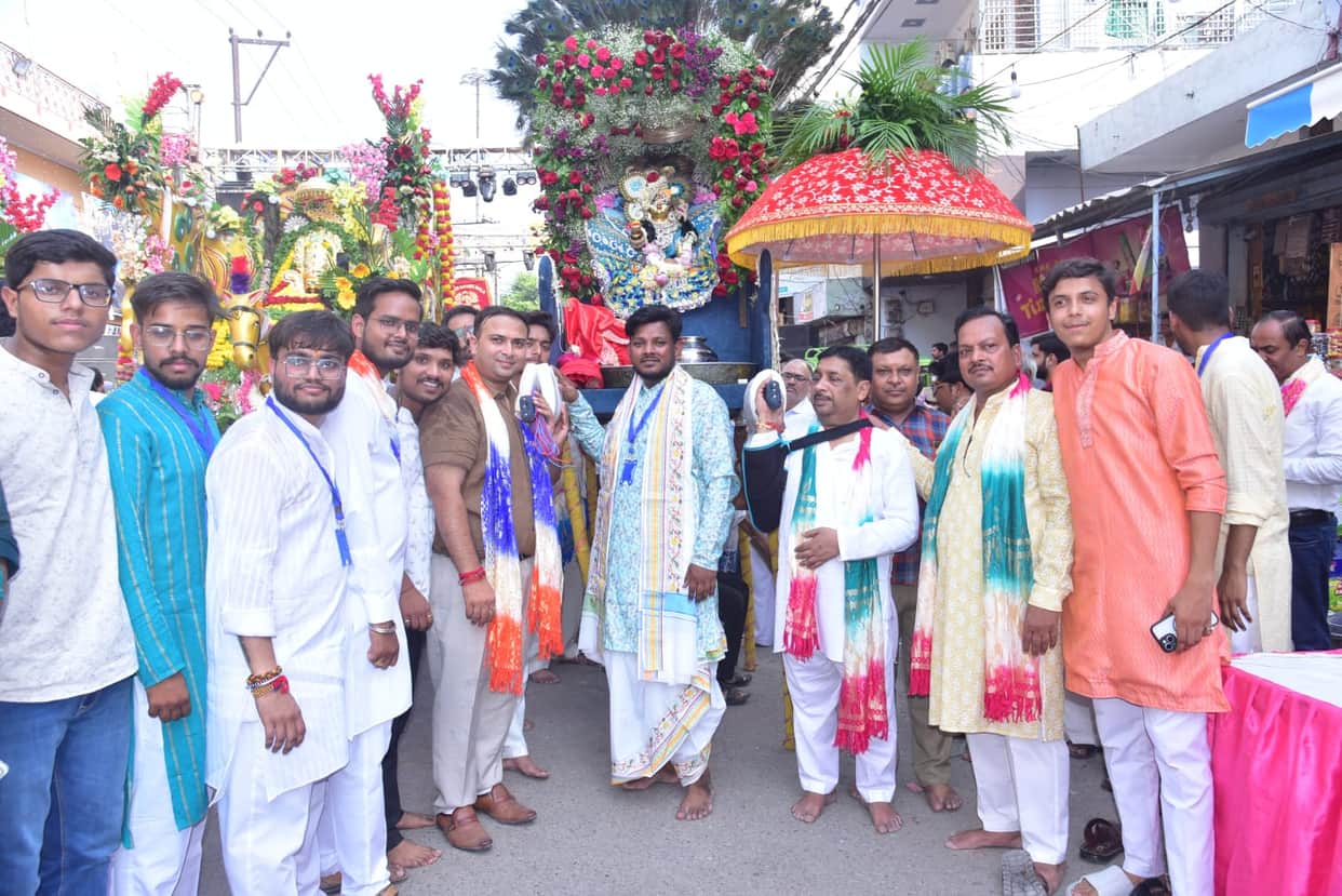 Lord Krishna's palanquin procession was taken out with great pomp
