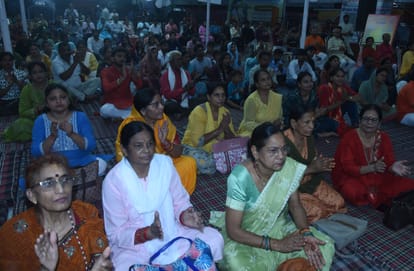 श्याम बाबा के भजनों पर झूमे श्रद्धालु