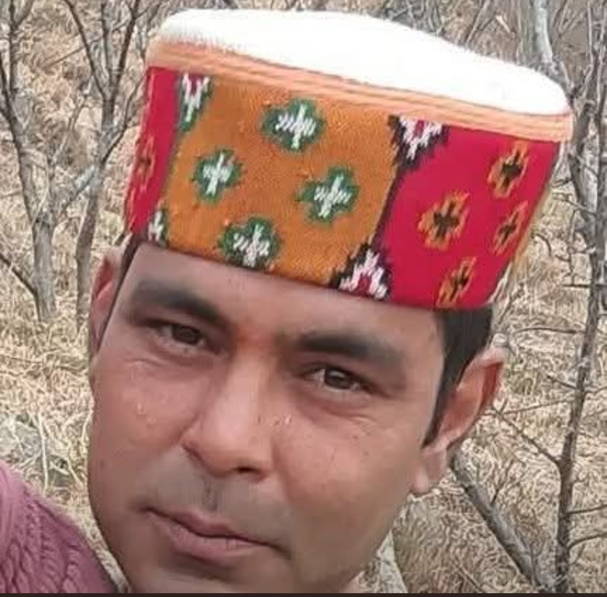 आवारा बैल के हमले में मारा गए अजय का फाइल फोटो।
