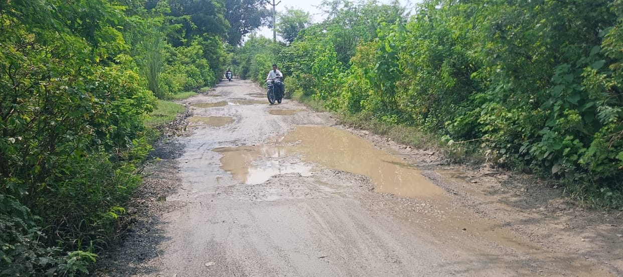 Eight-kilometer stretch of road from Kamalpur Canal Bridge to Ganeshpur is in a dilapidated condition.