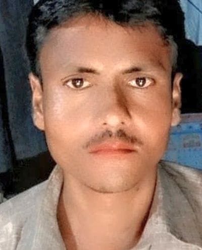 फोटो 10 एमएएचपी 05 परिचय-शिवचरन प्रजापति (फाइल फोटो)। स्रोत: परिजन