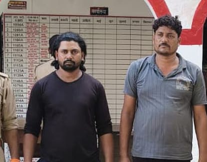 फोटो-36- पकड़े गए आरोपी आदिल और शेएब। स्रोत पुलिस