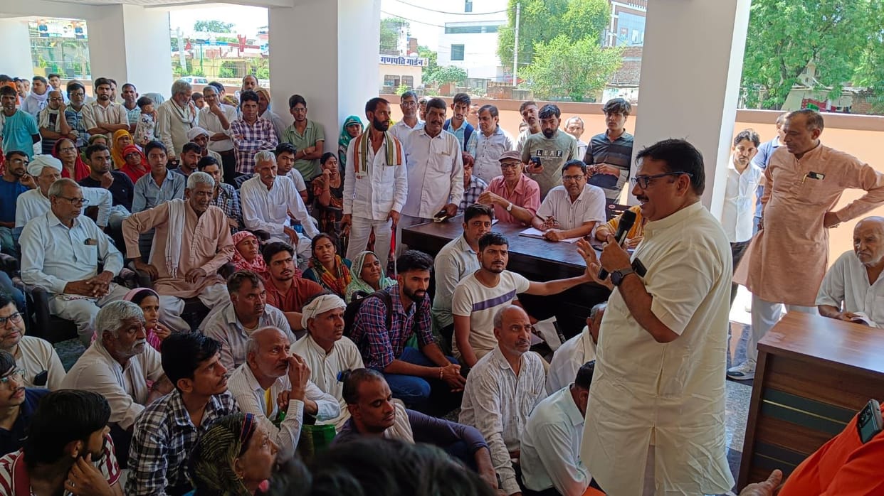 Awareness and grievance redressal camp at the BJP district office; highest number of complaints regarding incorrect income entries.