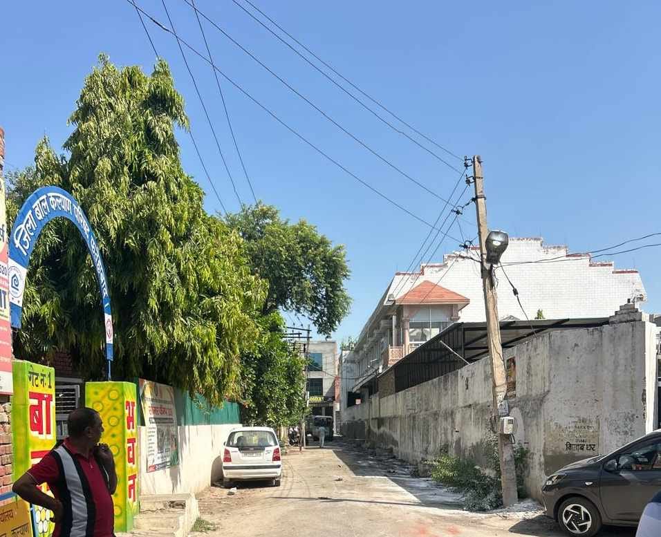 Sanitation workers stand firm on their demands; meanwhile... 128 employees served a three-day notice