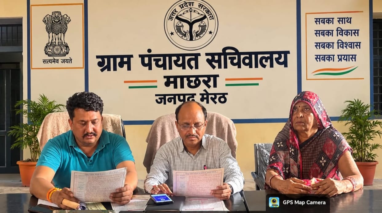 Workers were informed about government schemes.