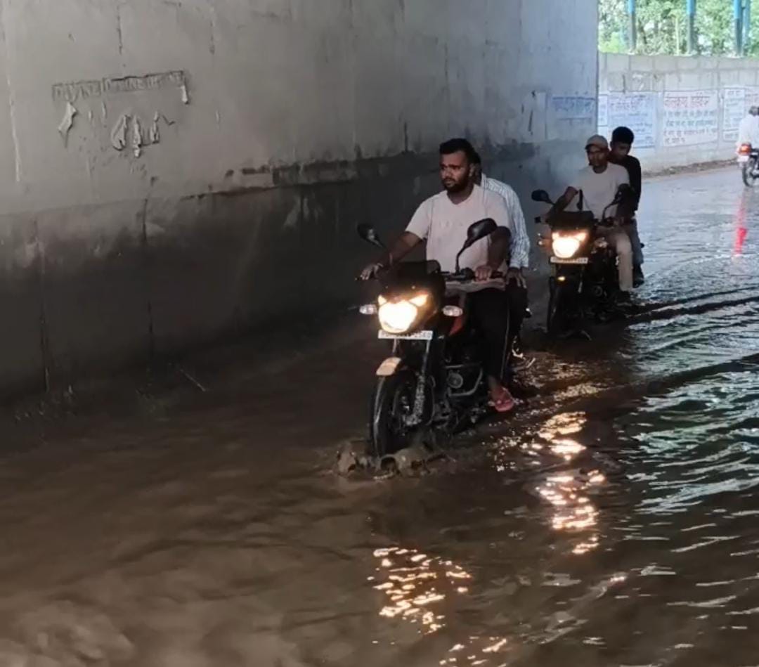 Commuting disrupted due to rainwater accumulation in the underpass.