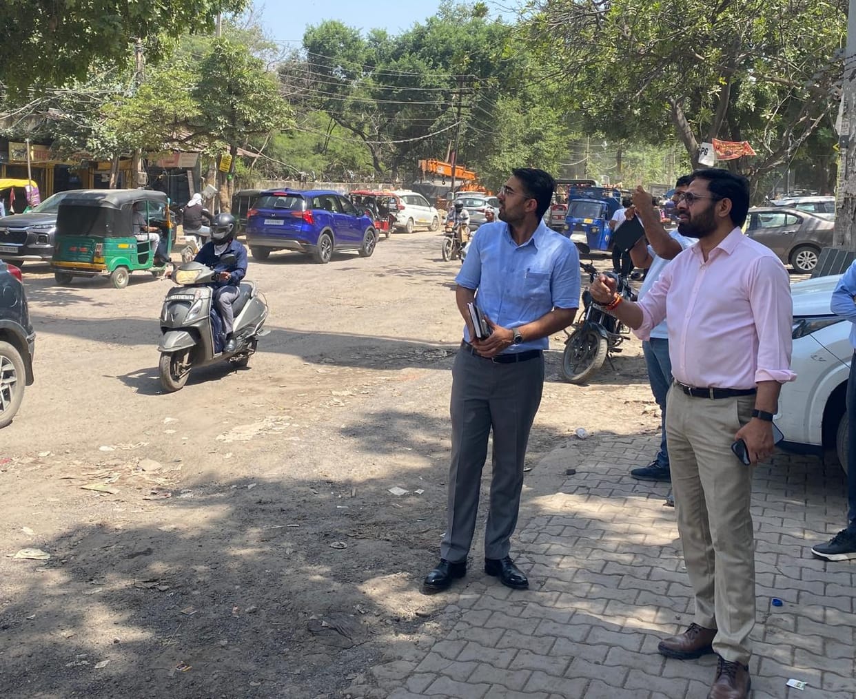 Zebra crossings should be created along the lines of Delhi: CEO