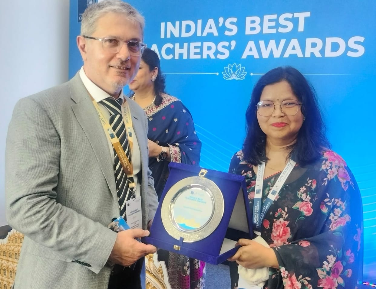 Government teacher Deepti receives India's Best Teachers Award