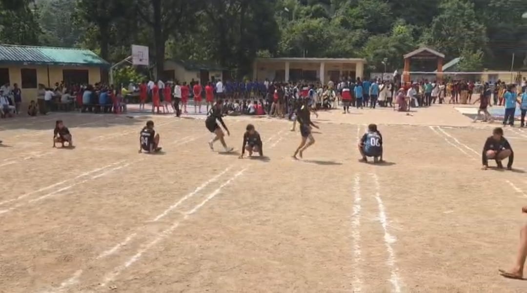 Kuftu School emerged as the winner in badminton, and Delgi School in Kho-Kho.