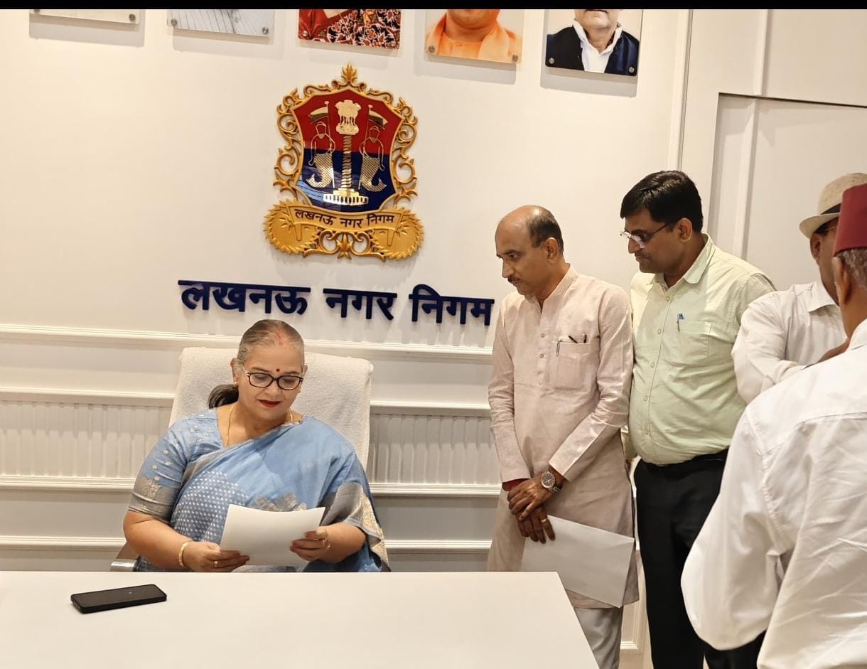 Committee office-bearers met the Mayor regarding road repairs.