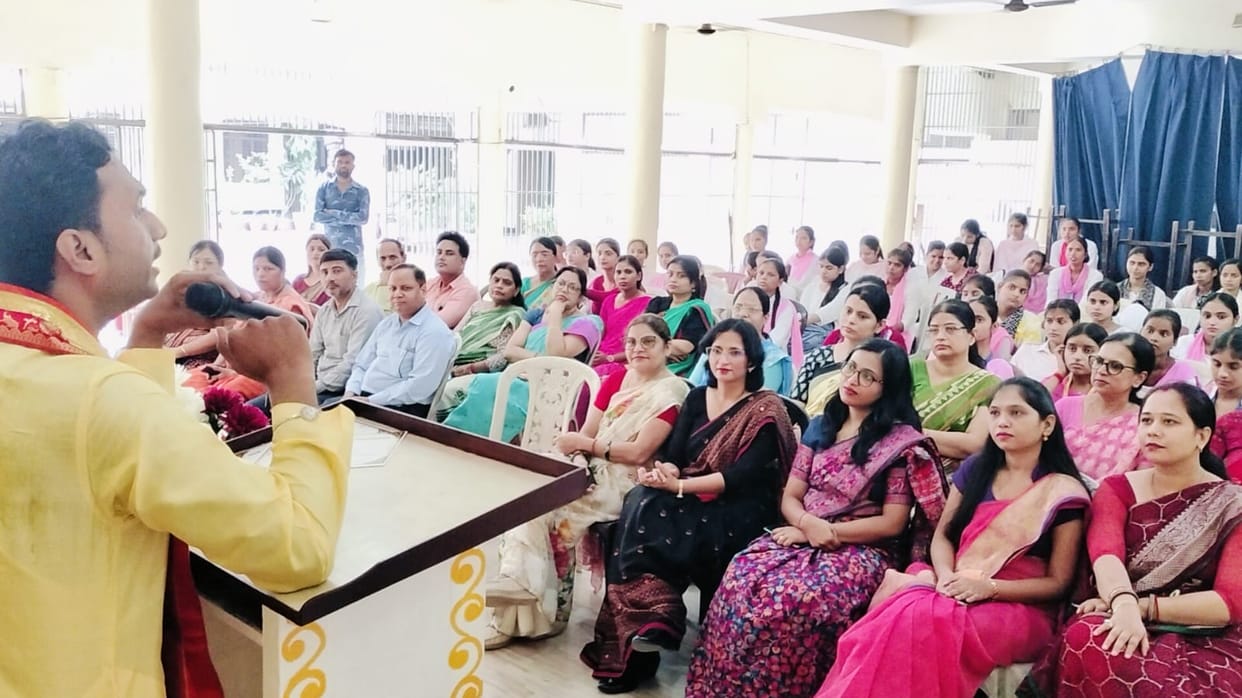 Sanskrit is the path leading from distortion to culture: Acharya Chandan.