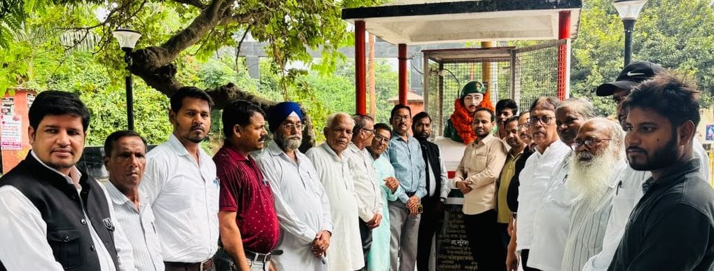 Tribute paid on the death anniversary of Martyr Veer Abdul Hamid.