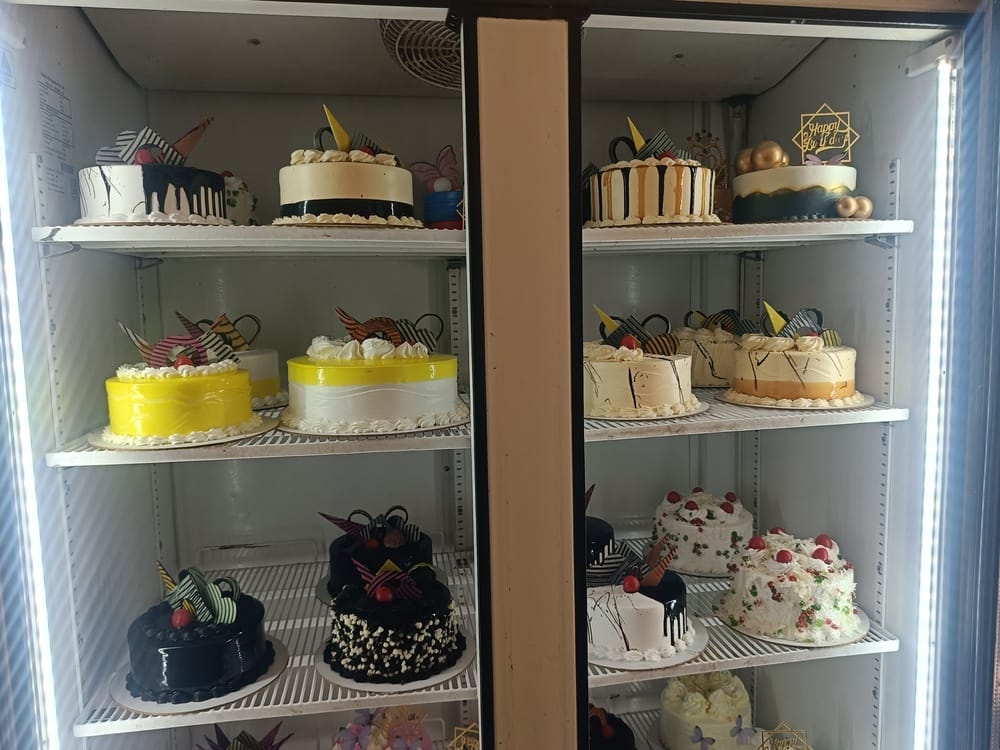Use of fresh fruits enhances the flavor of bakery products.