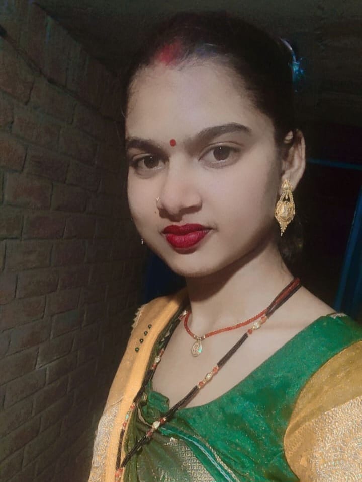Hurt by her husband's scolding, a married woman took her own life by hanging herself.