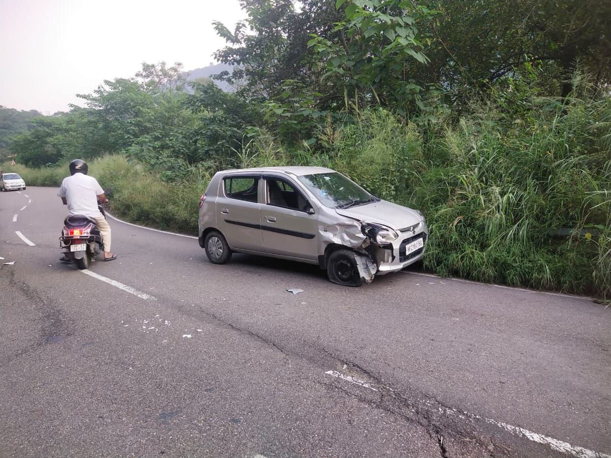 ITI student injured in bike-car collision in Harsaur