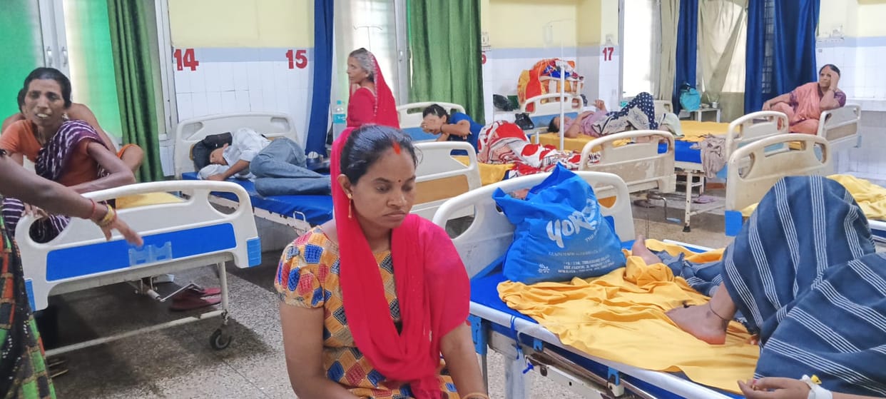 60 patients with viral infection admitted in the district hospital, 1,200 people are arriving every day