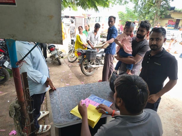 Medical treatment for one rupee, but 10 rupees for parking.