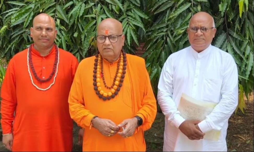 If the demolition of the mosque bothers you, go to Pakistan or Bangladesh: Mahamandaleshwar.