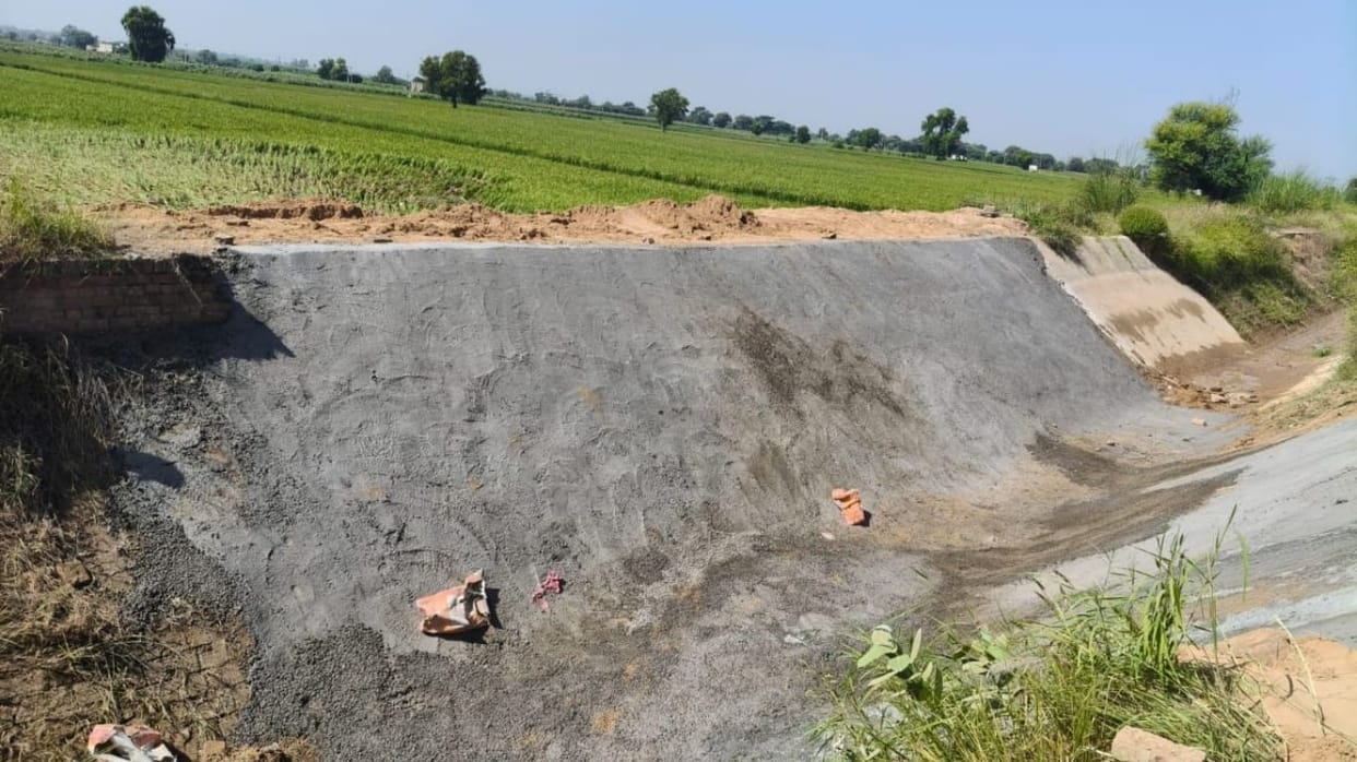 Employees worked all night to seal the Sheranwali canal; near Dadba Kalan, a 40-foot erosion was fixed after ten hours of hard work, and the water was released again at one in the afternoon.