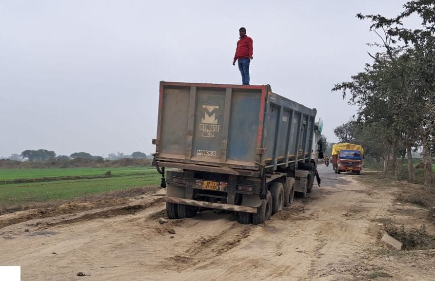 If 10 crore is received, the face of the dilapidated roads could be transformed.