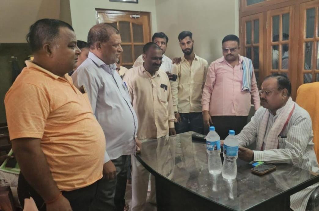 Pleaded with the MLA for road construction.