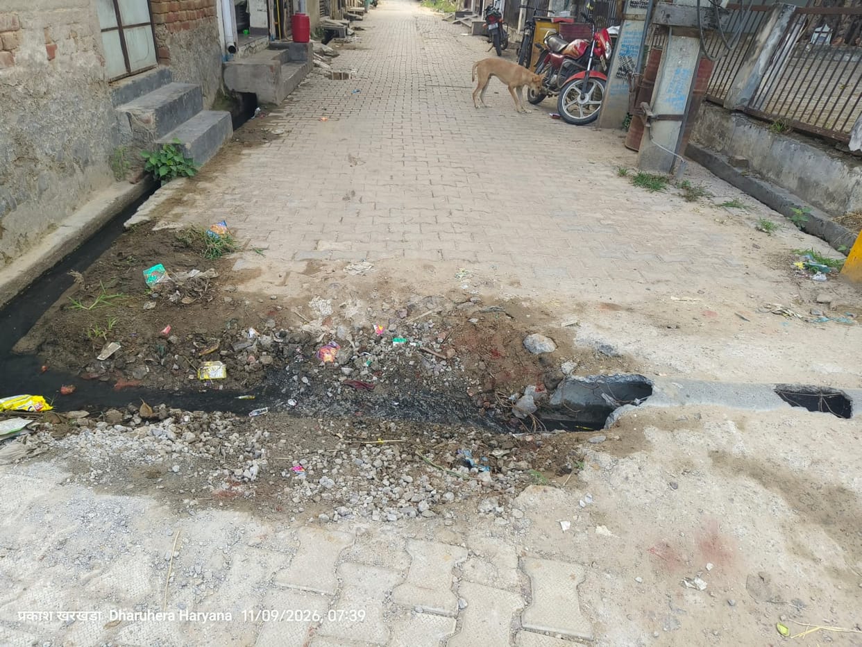 Crossing the drain is difficult; awaiting a solution for two months.