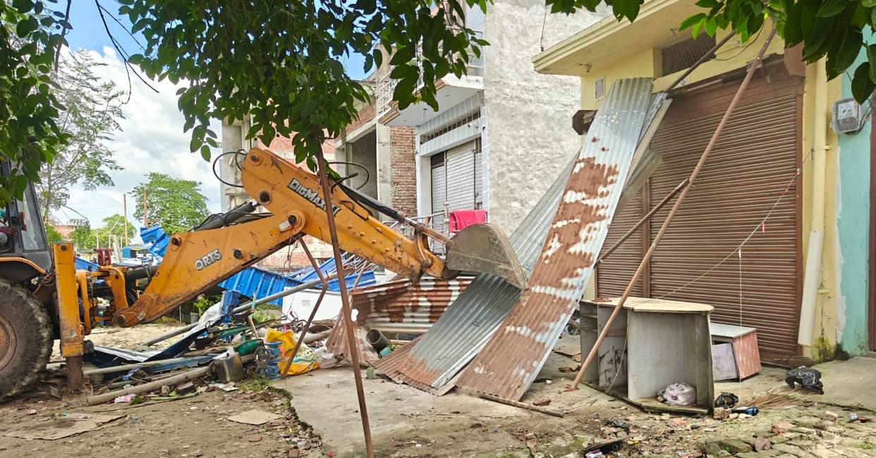 Bulldozers rolled over encroachments on railway tracks and drains
